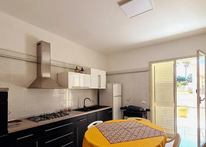 別荘 Biancaspuma マルサラ